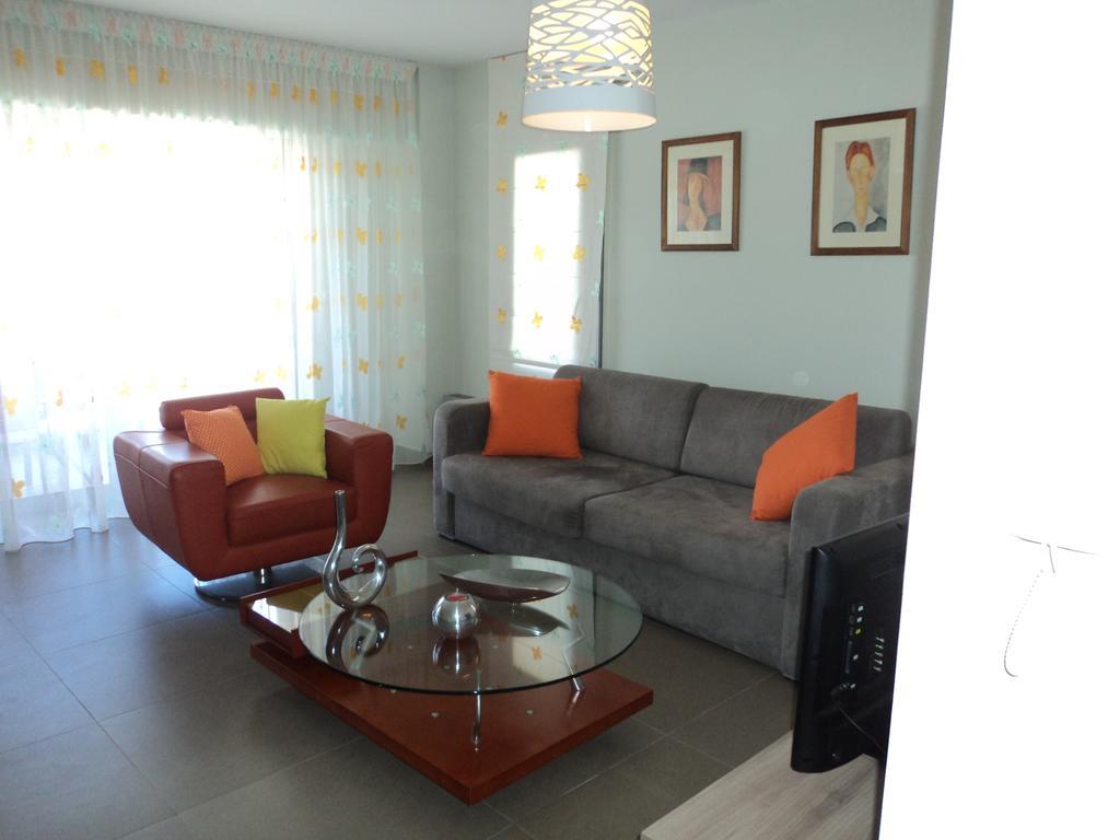 Violeta Apartments Лефкада Екстериор снимка
