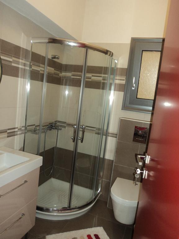Violeta Apartments Лефкада Екстериор снимка